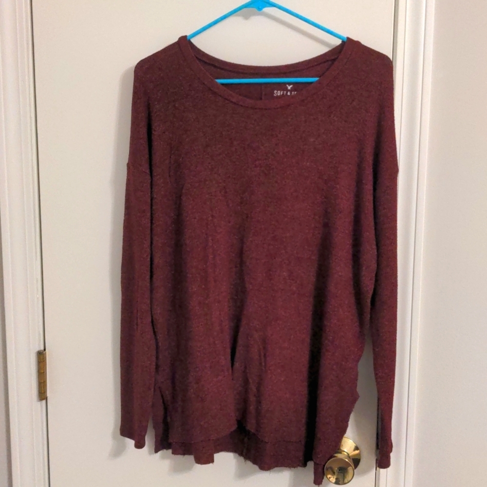 Women's American Eagle sweater